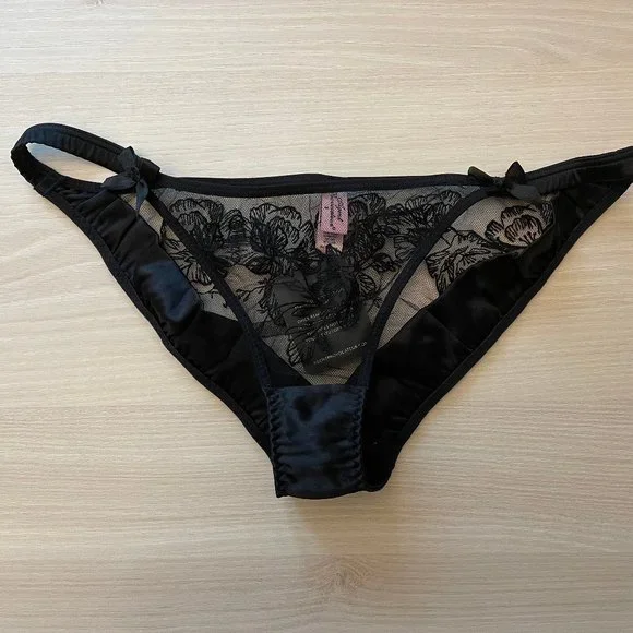 NWT Agent Provocateur Gloria Bra 34C & Brief Size 3